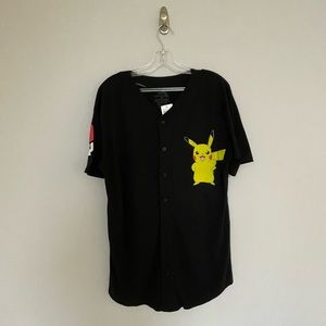 NWT Hot Topic Black Pokemon Pikachu Baseball Jersey